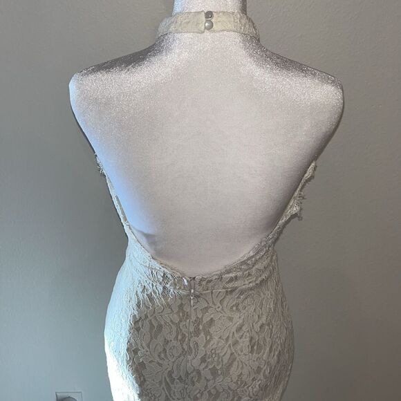 Revolve Heartloom Isla ivory lace wedding gown - Picture 6 of 6